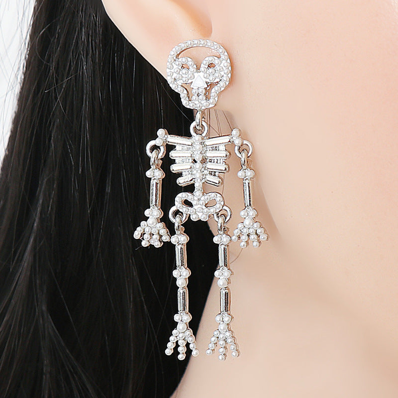 Halloween Fashion Pearl Skull Drop Earrings