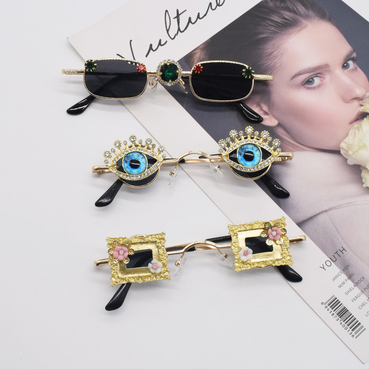 Gafas de sol punk con cristales de estrás esmeralda distintivos