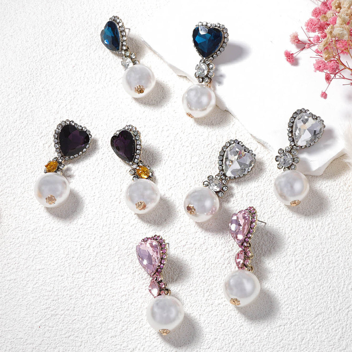 Pendientes de perlas y diamantes de imitación retro para mujer, joyería de moda estilo corazón