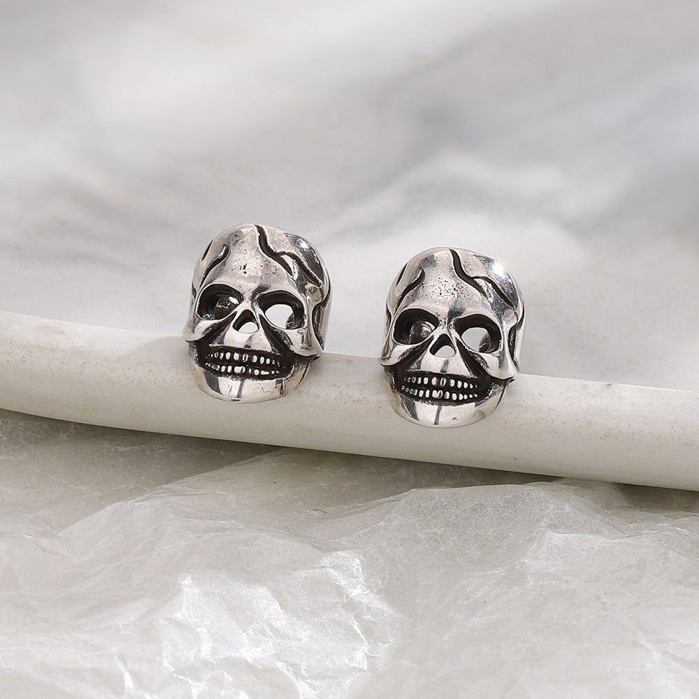 Clip de oreja de cobre con forma de calavera para Halloween para hombre