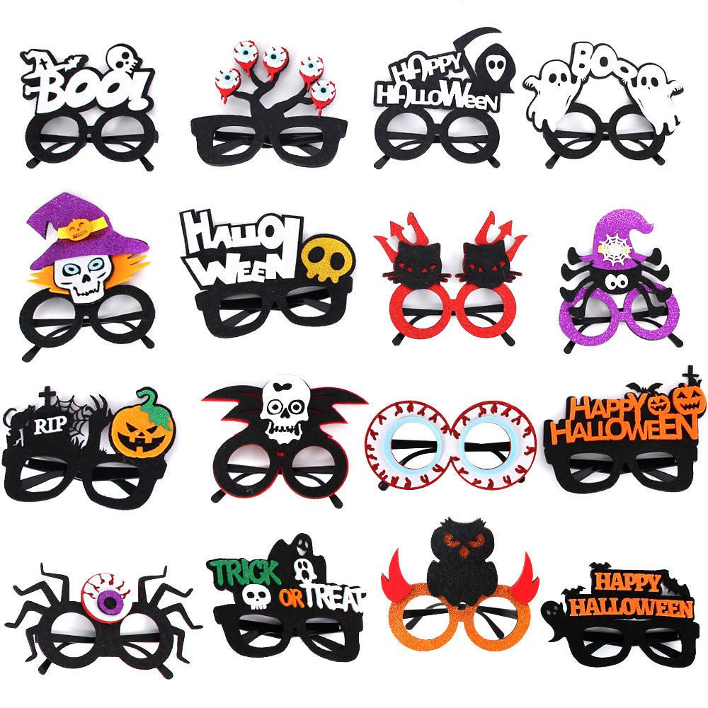 Décoration de fête d'Halloween avec des lunettes en plastique