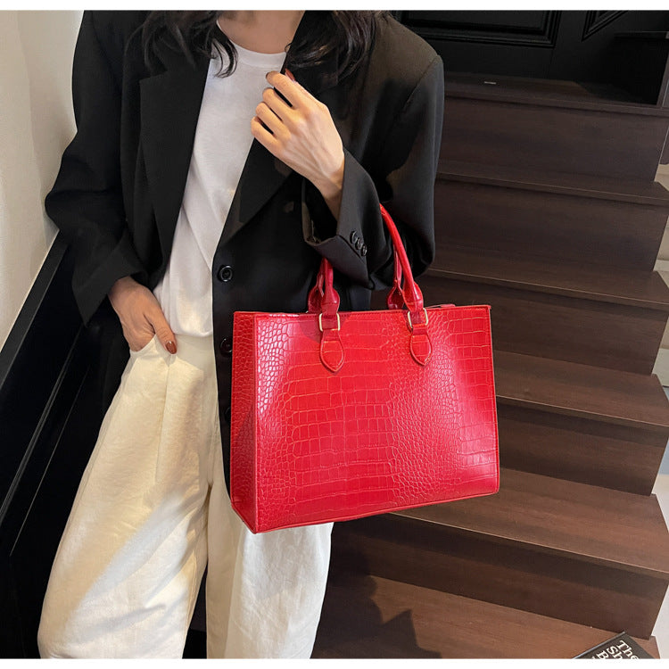 Stylish Large Capacity Crocodile Handbag