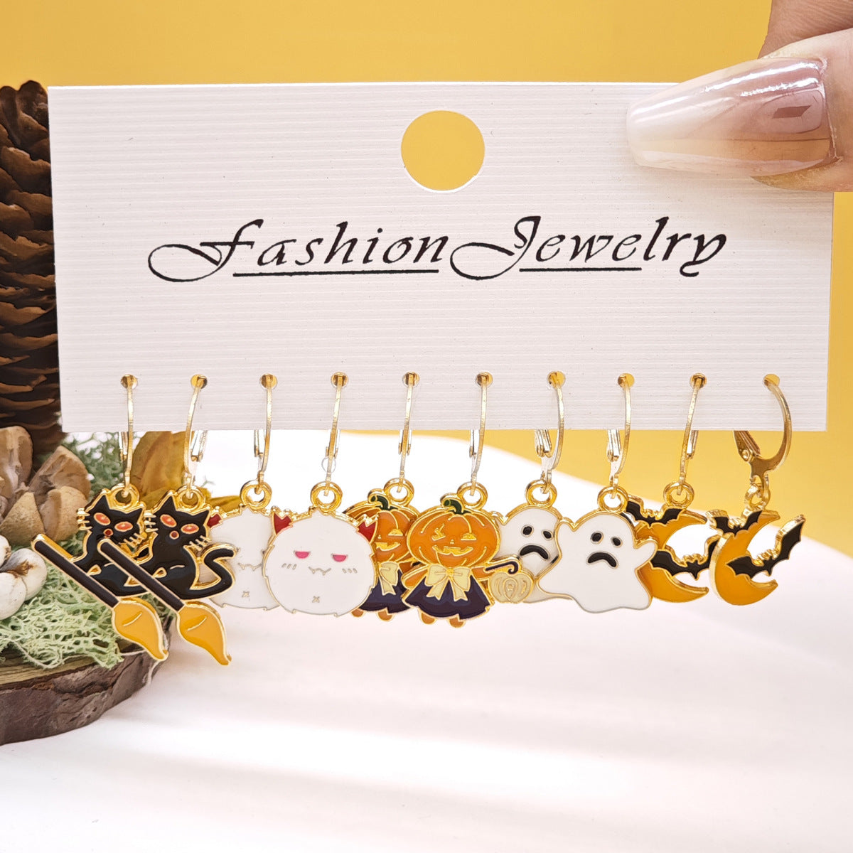 Pendientes creativos de calabaza fantasma demonio de Halloween con aceite