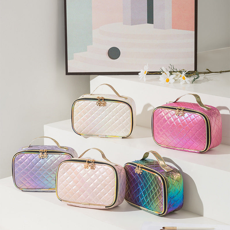 Bolsa de cosméticos de cuero sintético con efecto láser y degradado de color