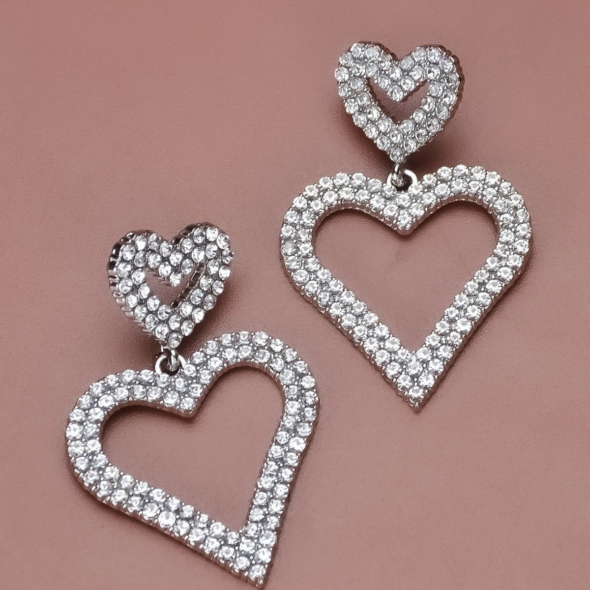 Pendientes personalizados con diamantes de imitación en forma de corazón exagerados