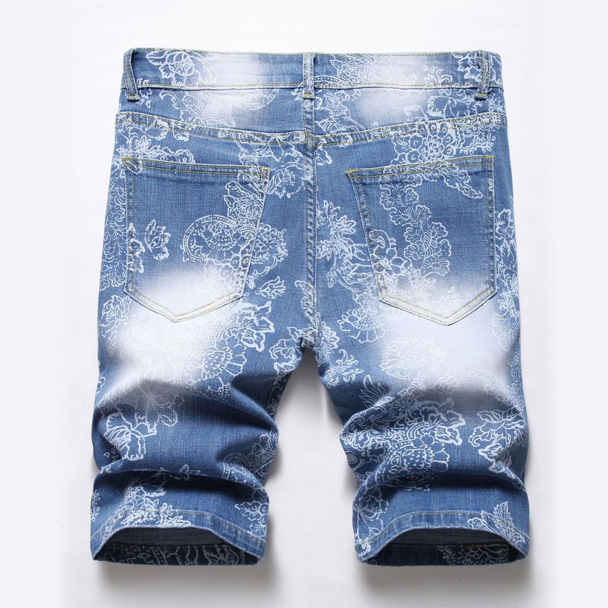 Pantalones cortos vaqueros con estampado elástico informal a la moda para hombre
