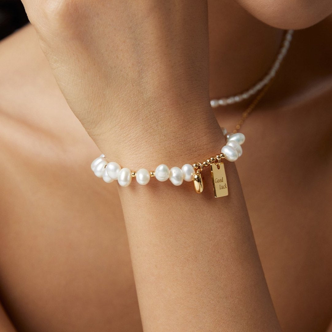 Women Fashion Artificial Pearl Love Pendant Bracelet