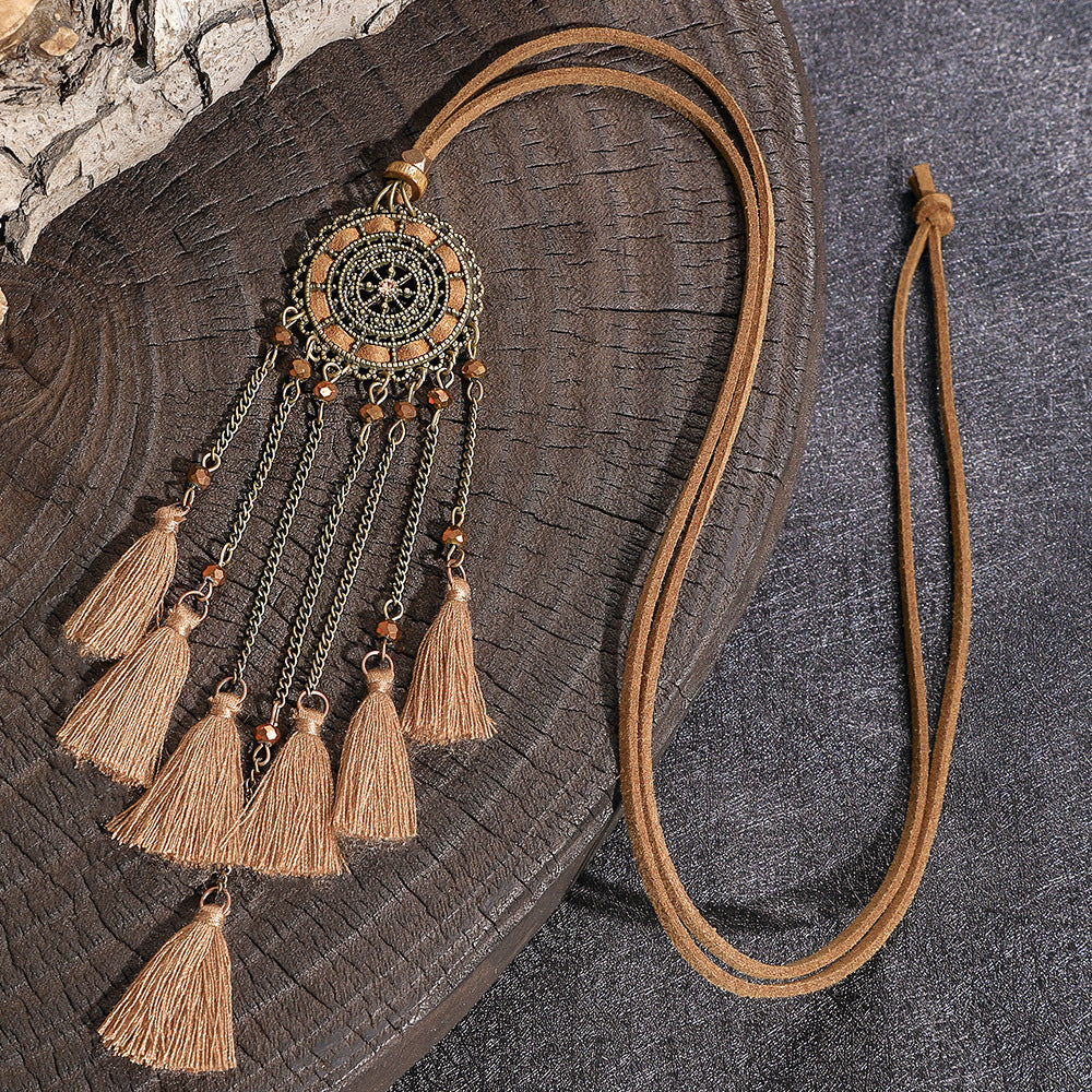 Collar largo con colgante de borla hueca, estilo retro, hecho a mano, para mujer