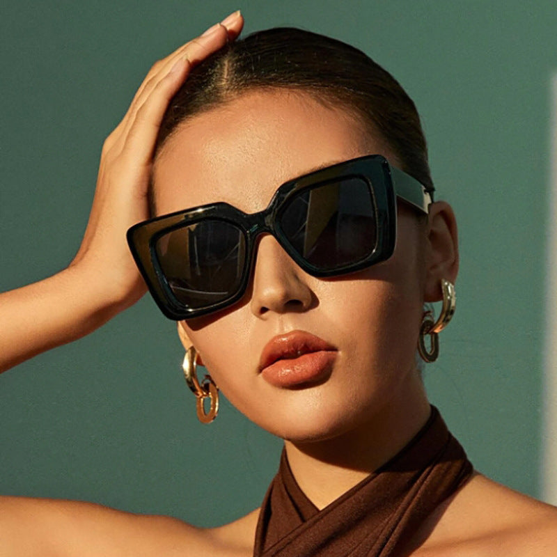Gafas de sol cuadradas de montura grande de moda