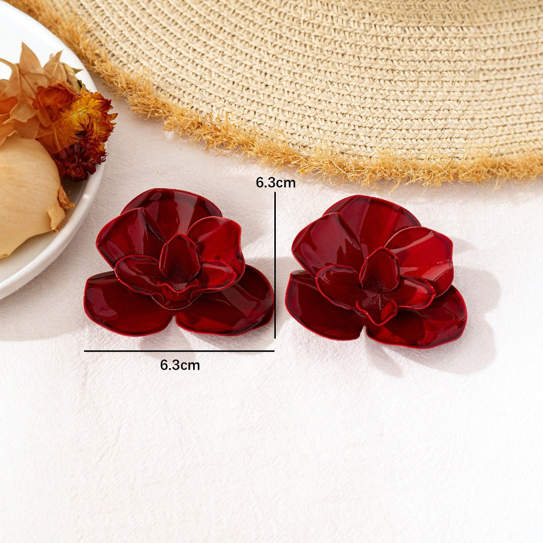 Retro Exaggerated Three Dimensional Metal Floral Earrings Alloy Flowers