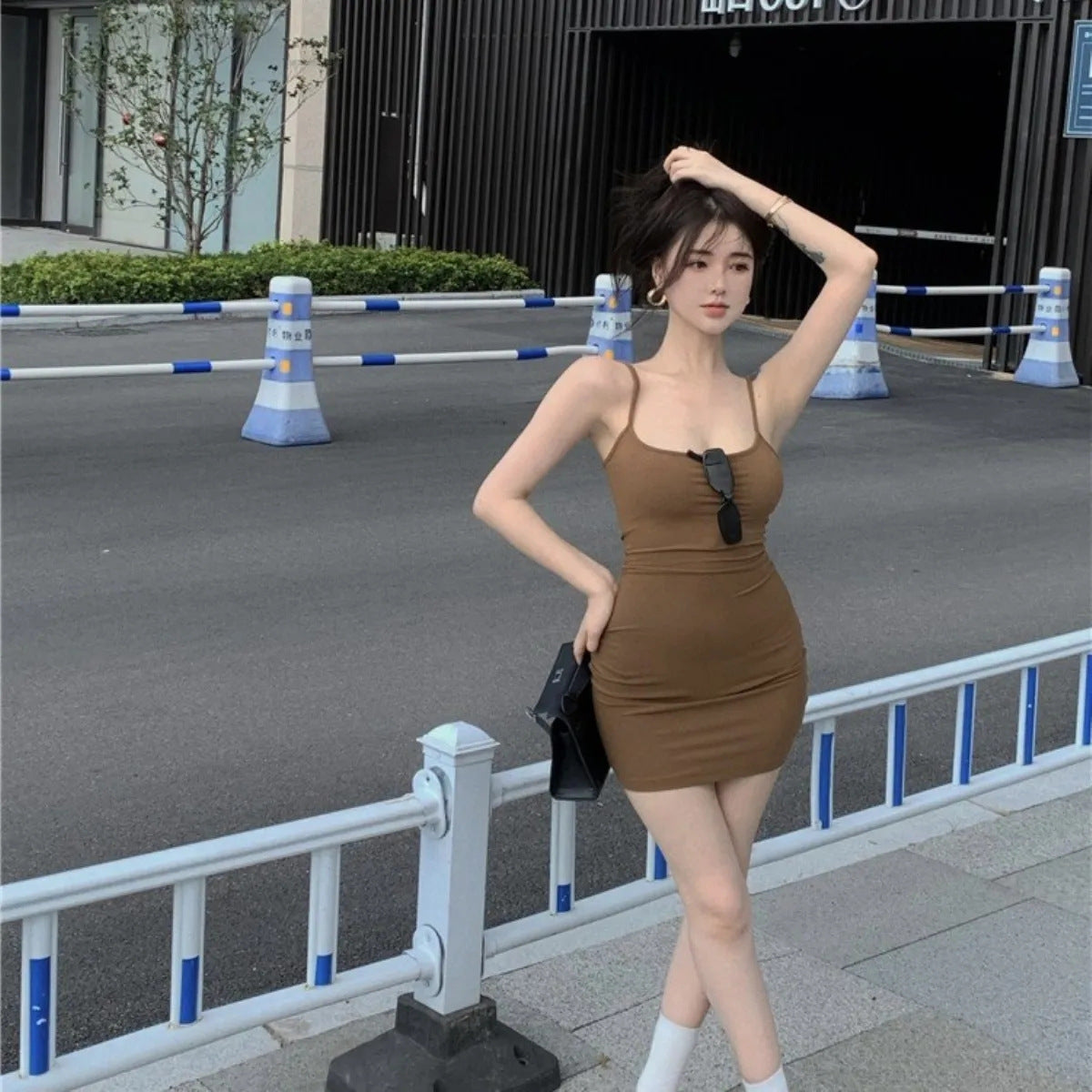 Women Fashion Spaghetti Strap Tight Dress in Milk Fiber
