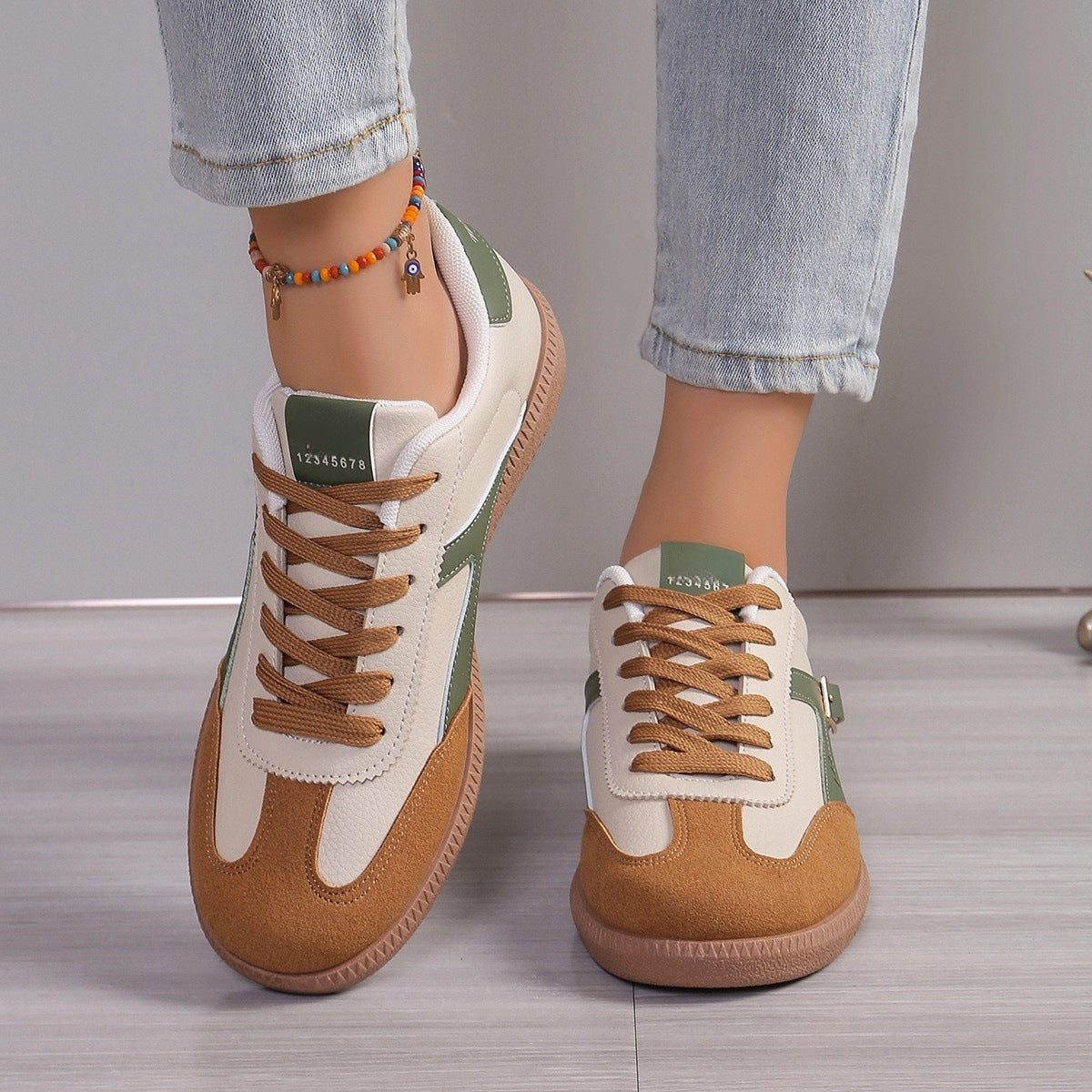 Zapatillas informales con cordones y punta redonda para mujer