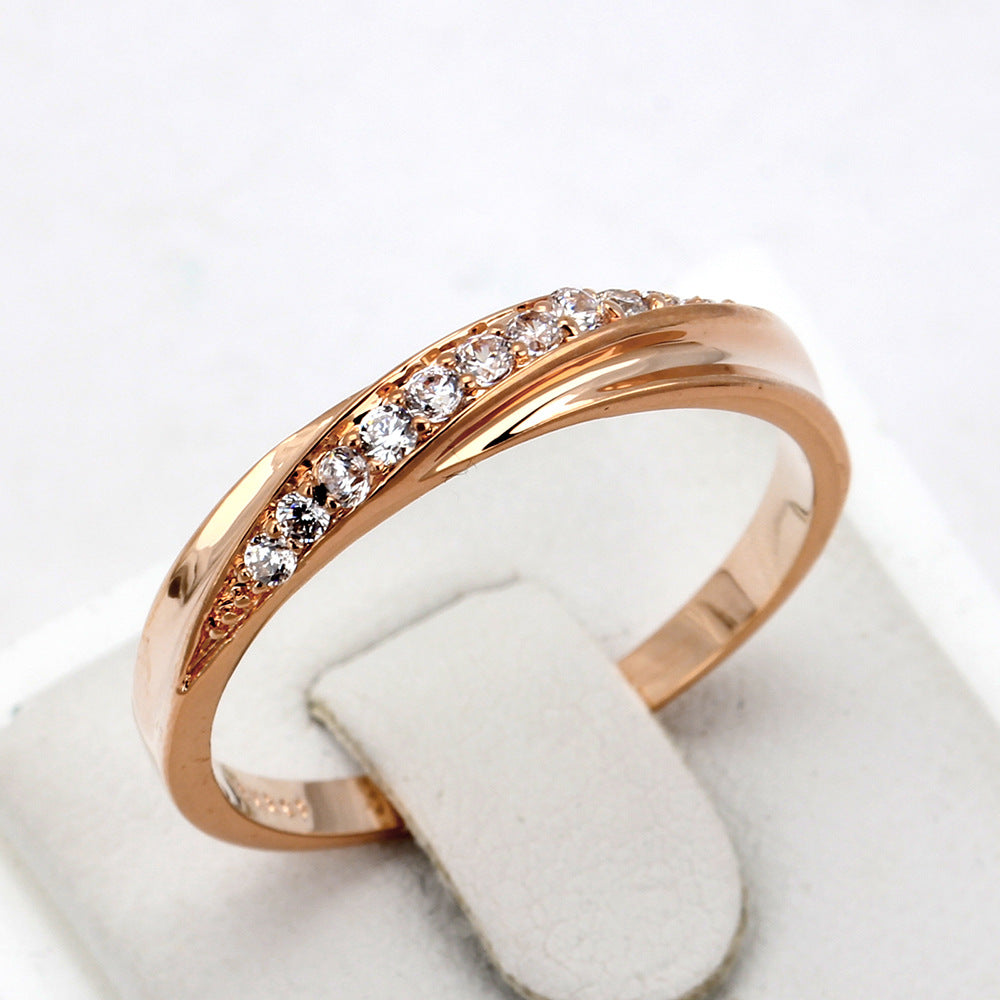Anillo de circonita microincrustada simple de moda para mujer