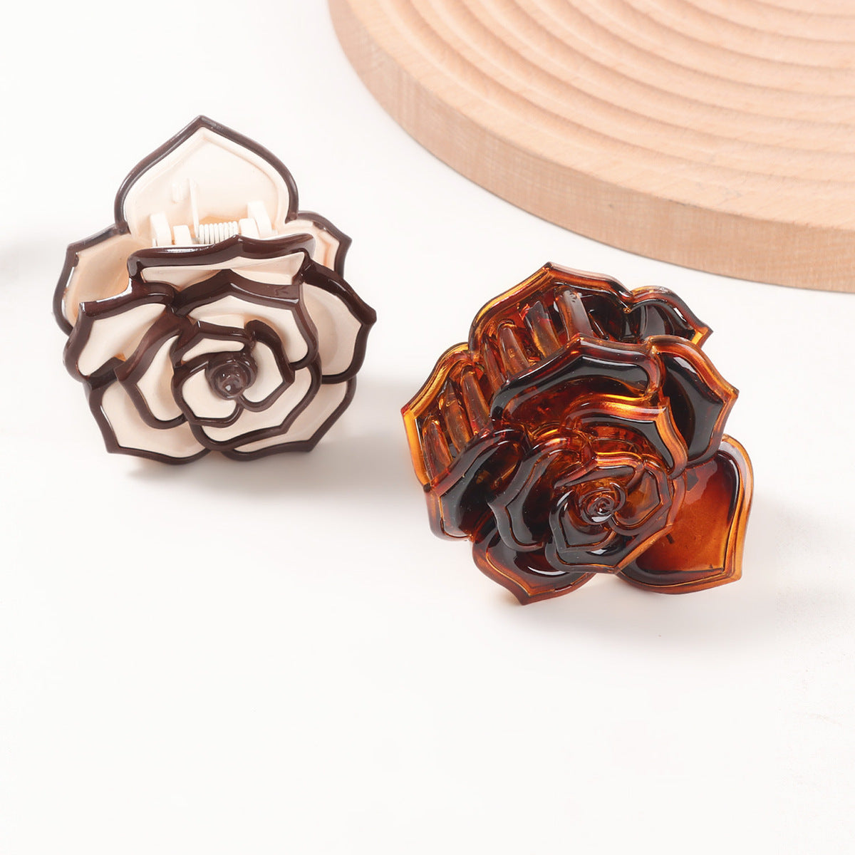 Fashion Rose Floral Grab Clip with PVC Material