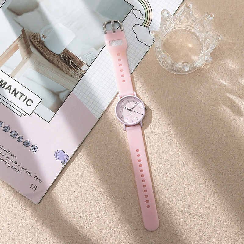 Women Fashion Solid Color Silicone Digital Quartz Watch
