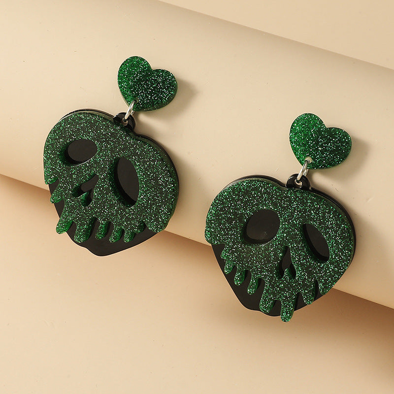 Pendientes de calavera de Halloween con personalidad creativa y divertida