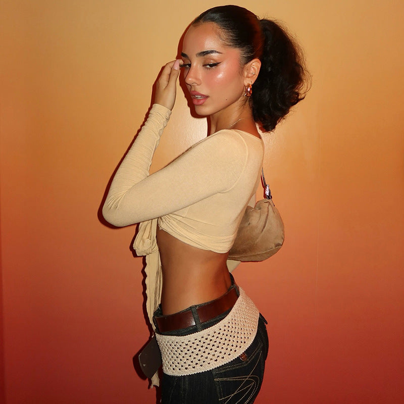 Haut court sexy à lacets et manches longues pour femme, coupe ajustée, col en V