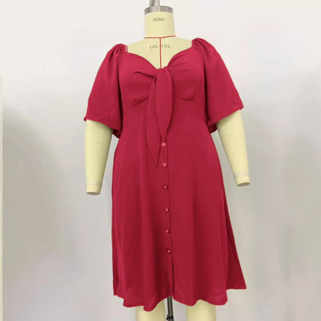 Women Plus Size Solid Color V-Neck Short Sleeve Dress