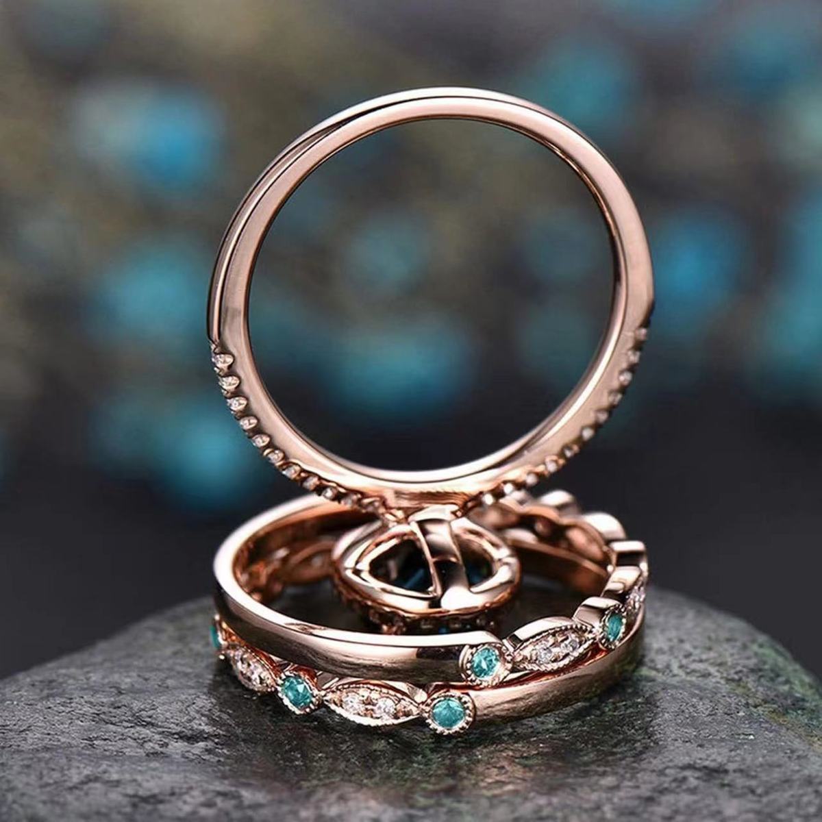 Conjunto de tres piezas de anillos apilables con piedras preciosas sencillas de moda para mujer