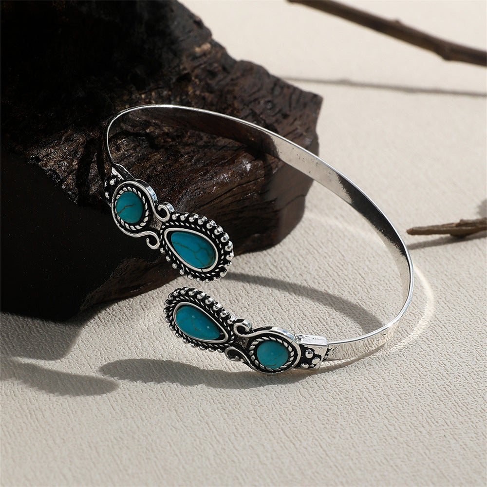 Pulsera étnica bohemia vintage de turquesa
