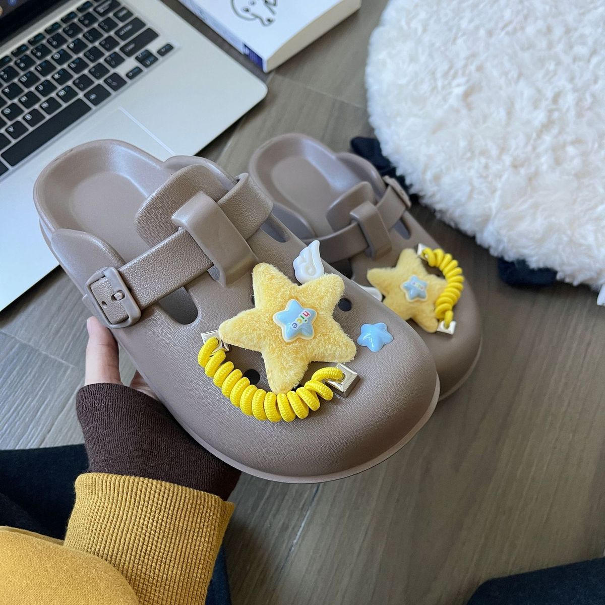 Pantuflas informales antideslizantes con estrella de cinco puntas para mujer