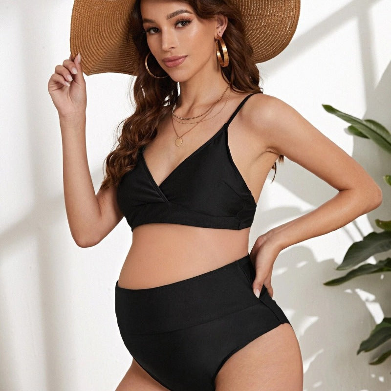 Traje de baño de maternidad de dos piezas en color negro sólido
