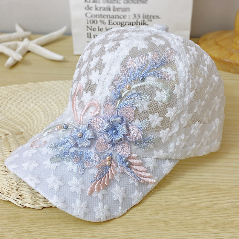 Casquette élégante en maille fine et dentelle pour femme