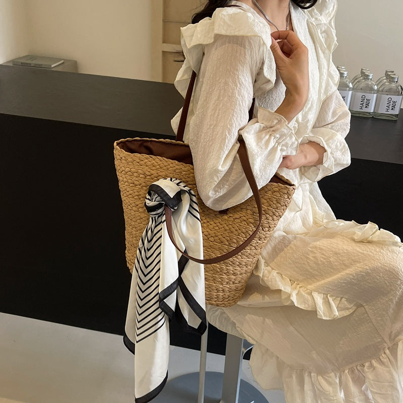 Bolso tote de paja tejida de seda para mujer de verano
