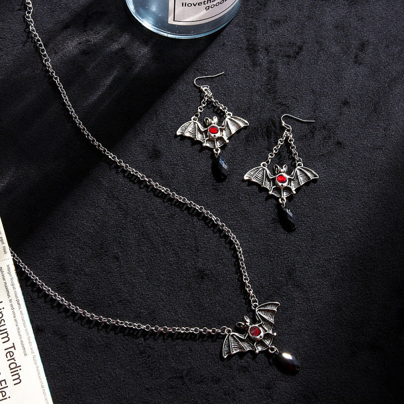 Women Gothic Halloween Bat Necklace Earrings Set
