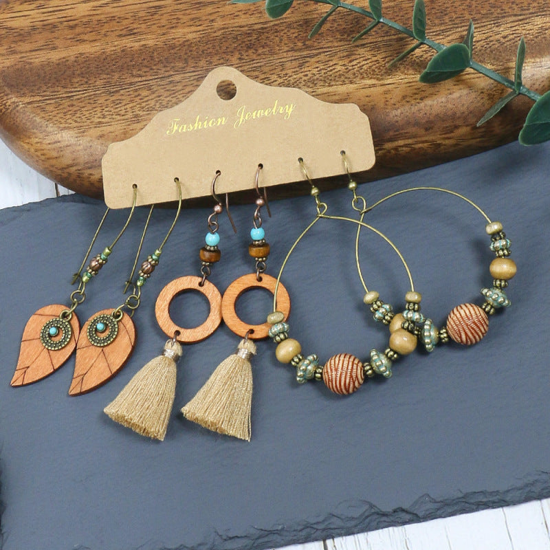 Conjunto de pendientes con borlas creativas retro de estilo étnico bohemio