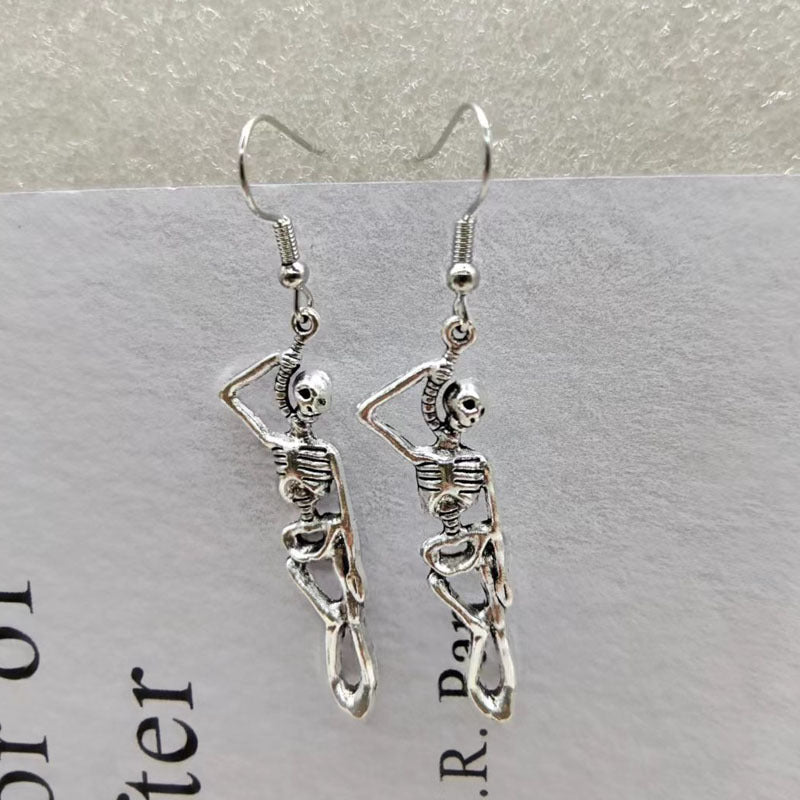 Halloween Women's Retro Punk Skull Earrings