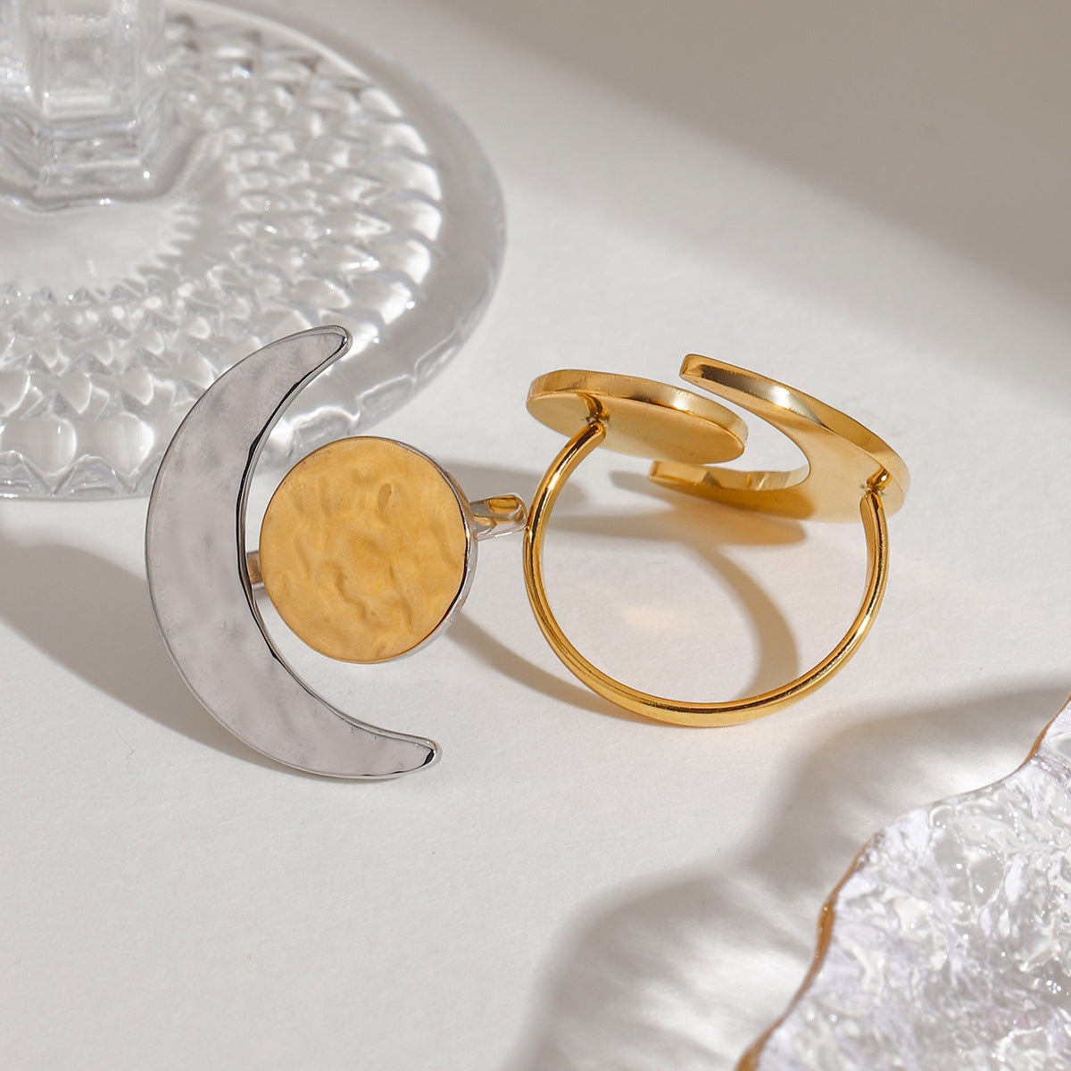 Bague ajustable créative en or 18 carats avec motif lune et soleil martelé pour femme