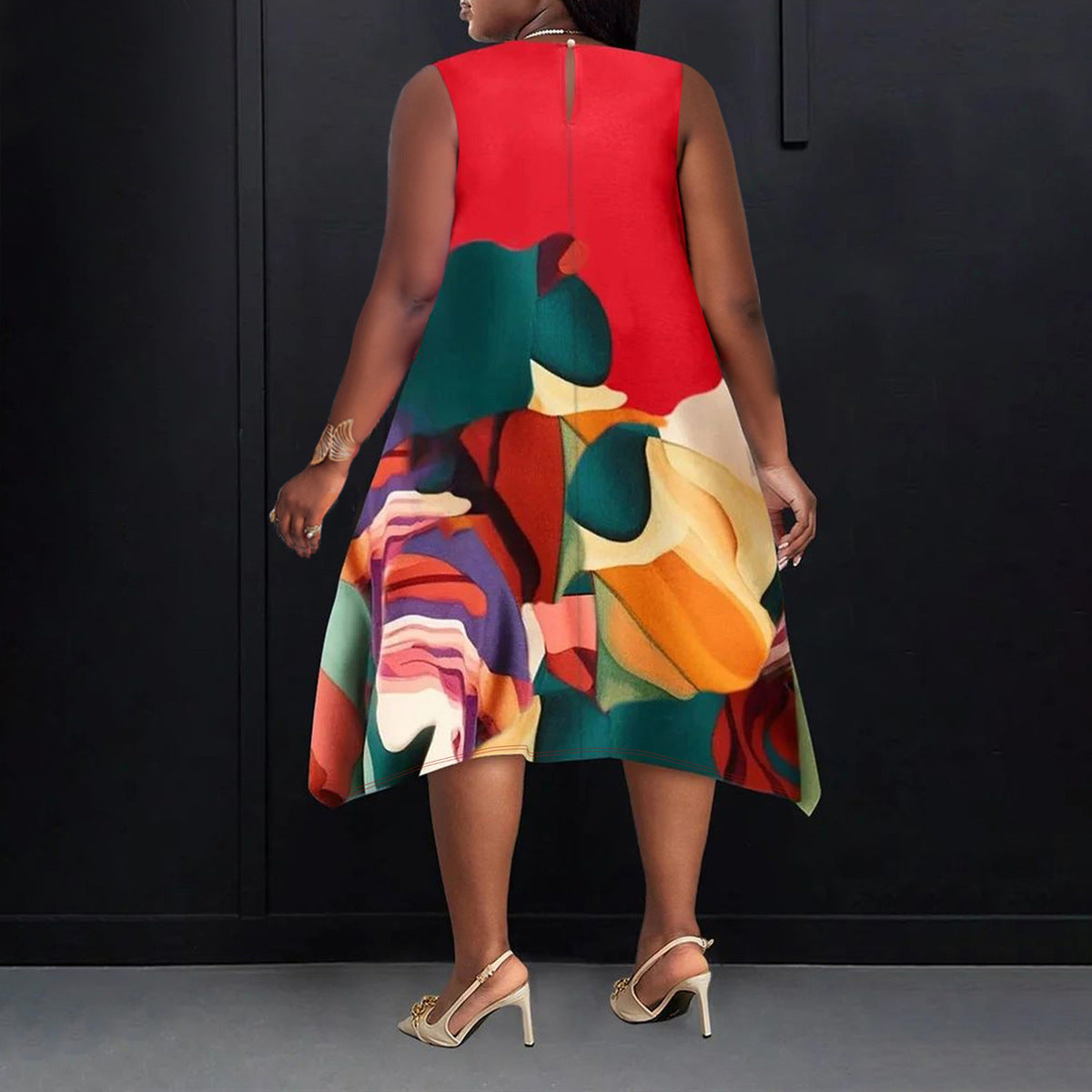 Vestido midi informal sin mangas con cuello redondo y estampado de talla grande para mujer