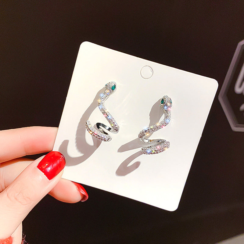 Pendientes de serpiente de Halloween con micropavé de circonitas para mujer