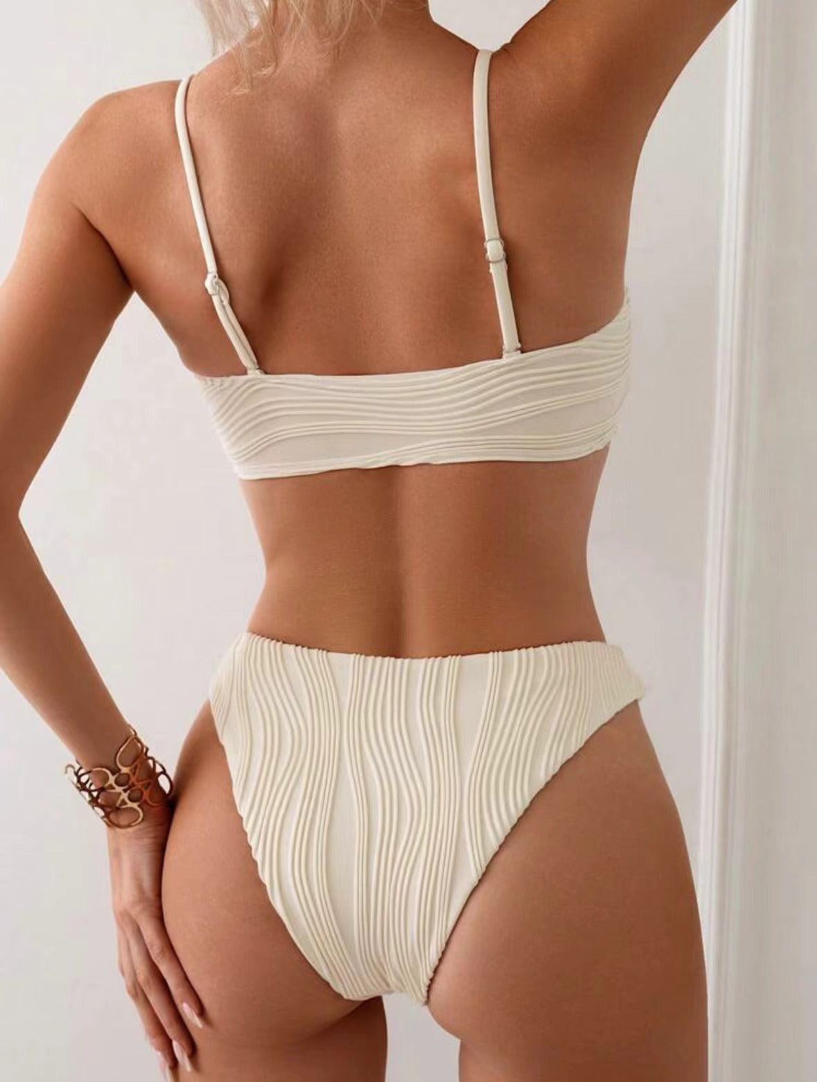 Traje de baño bikini plisado de color sólido sexy de moda para mujer