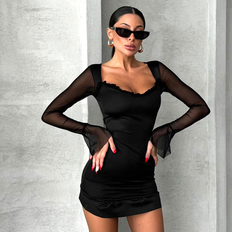 Vestido sexy de malla con mangas largas acampanadas para mujer