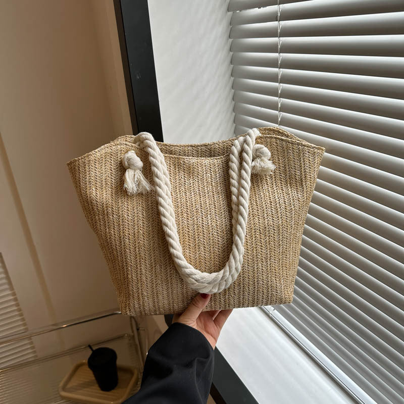 Bolso de hombro de paja tejida de gran capacidad y de moda