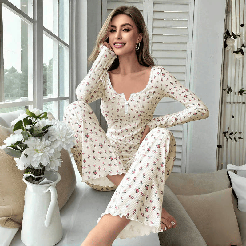 Women Casual Floral V-Neck Long Sleeve Pajama Set with Loose Pants