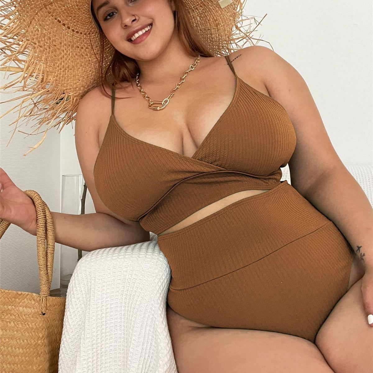 Bikini sexy grande taille à la mode pour femmes, couleur unie