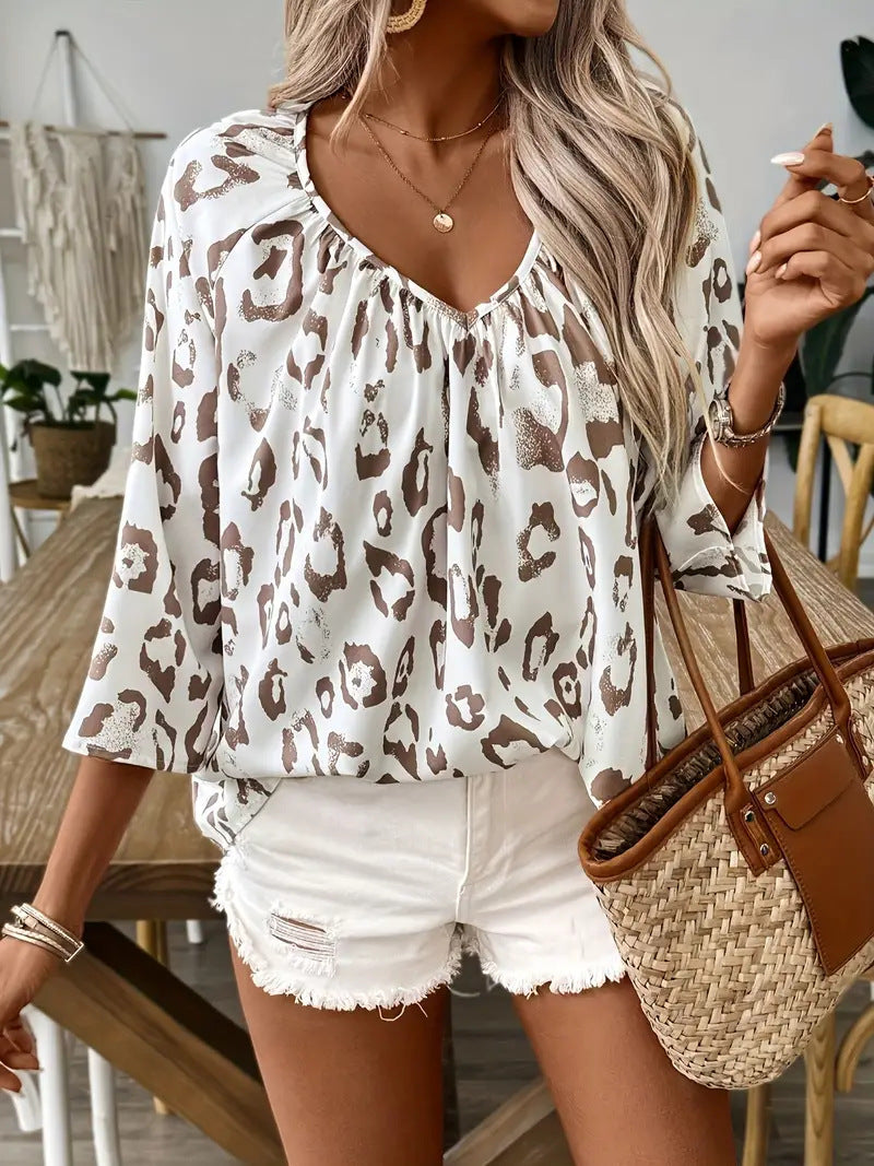 Blusa informal plisada con cuello en V y estampado de leopardo para mujer