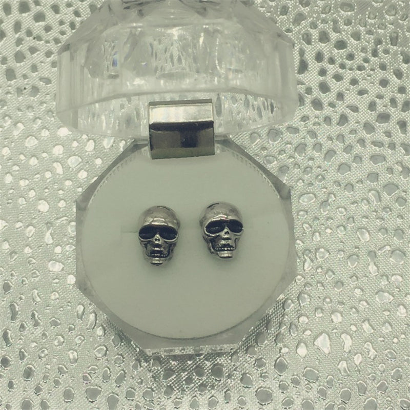Pendientes de calavera de plata retro de moda para hombre y mujer