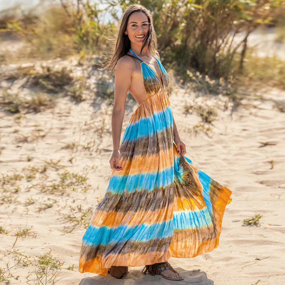 Vestido largo bohemio informal con espalda halter y estampado tie-dye para mujer