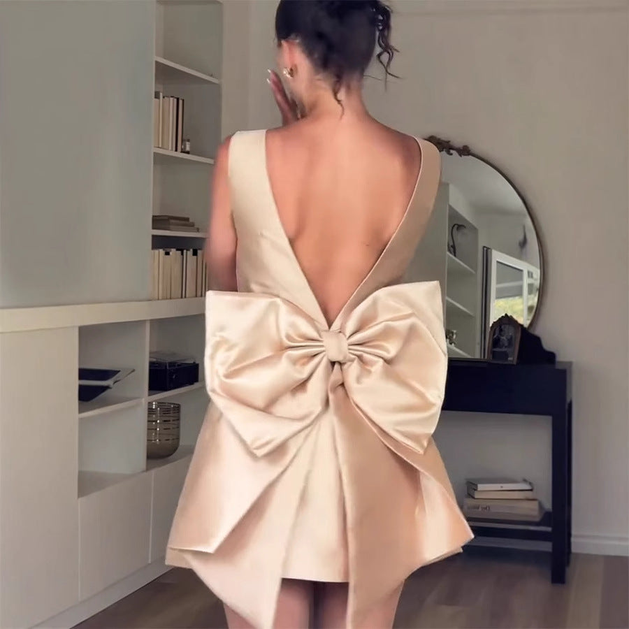 Women Fashion Elegant Satin Sleeveless Backless Dress