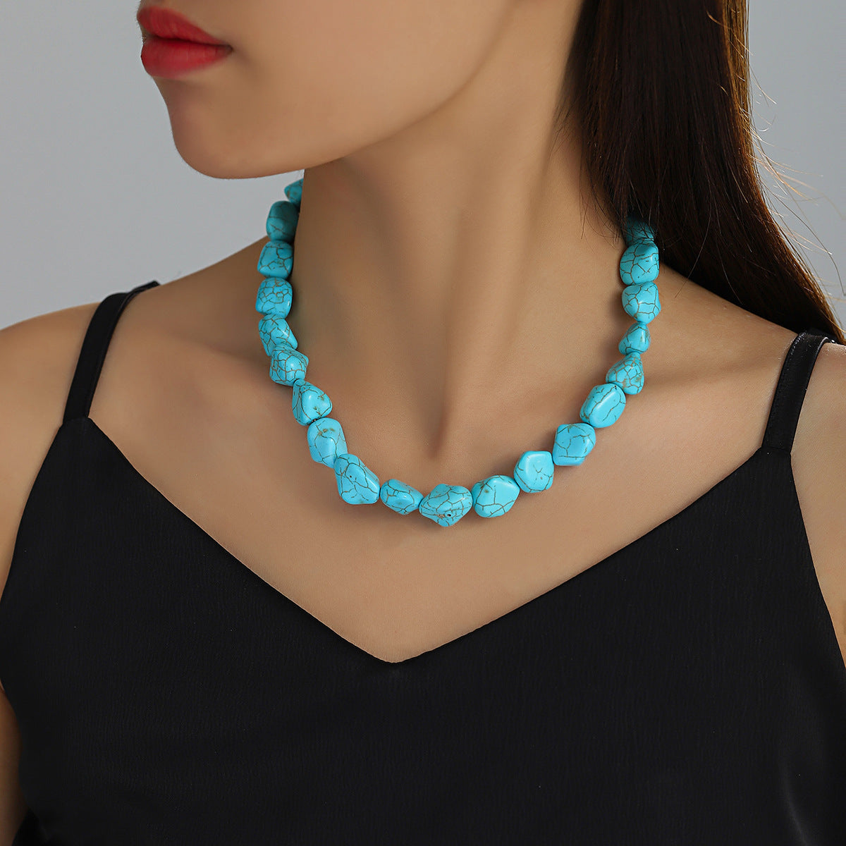 Conjunto de joyería de turquesa con cuentas irregulares de moda