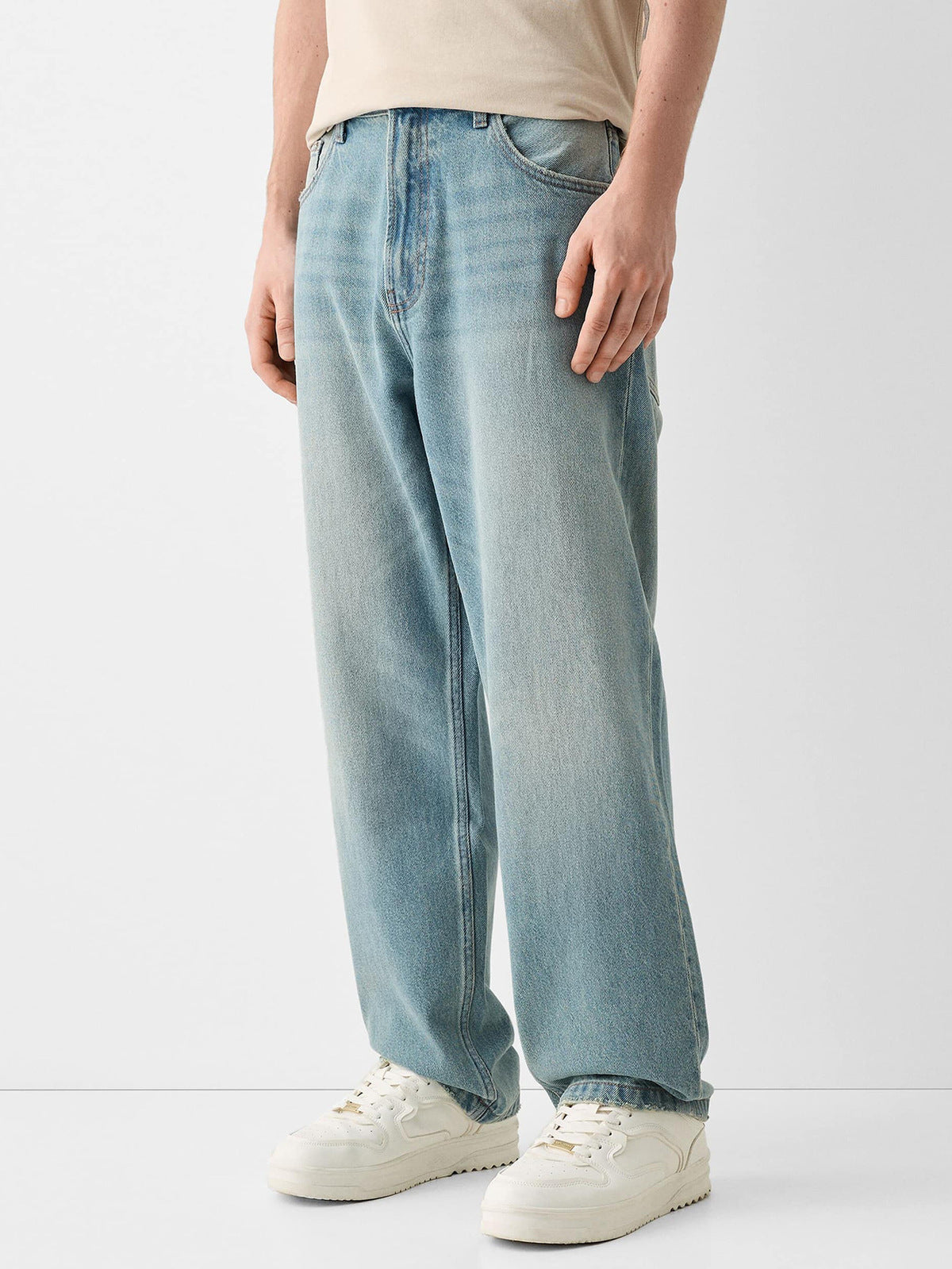 Men Straight-Leg Jeans in Multiple Colors