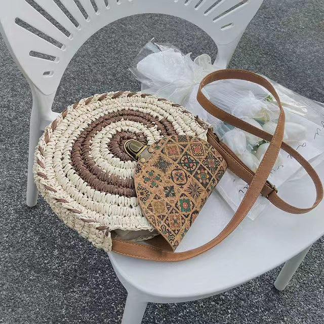 Bolso de paja redondo tejido informal bohemio