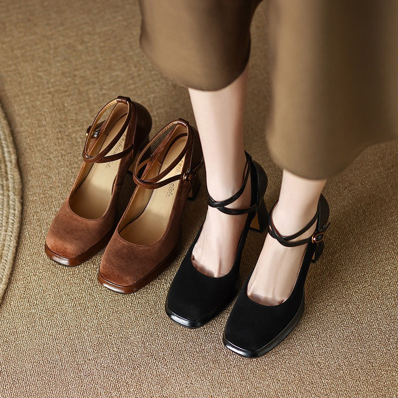 Zapatos Mary Jane vintage con tiras cruzadas y punta cuadrada