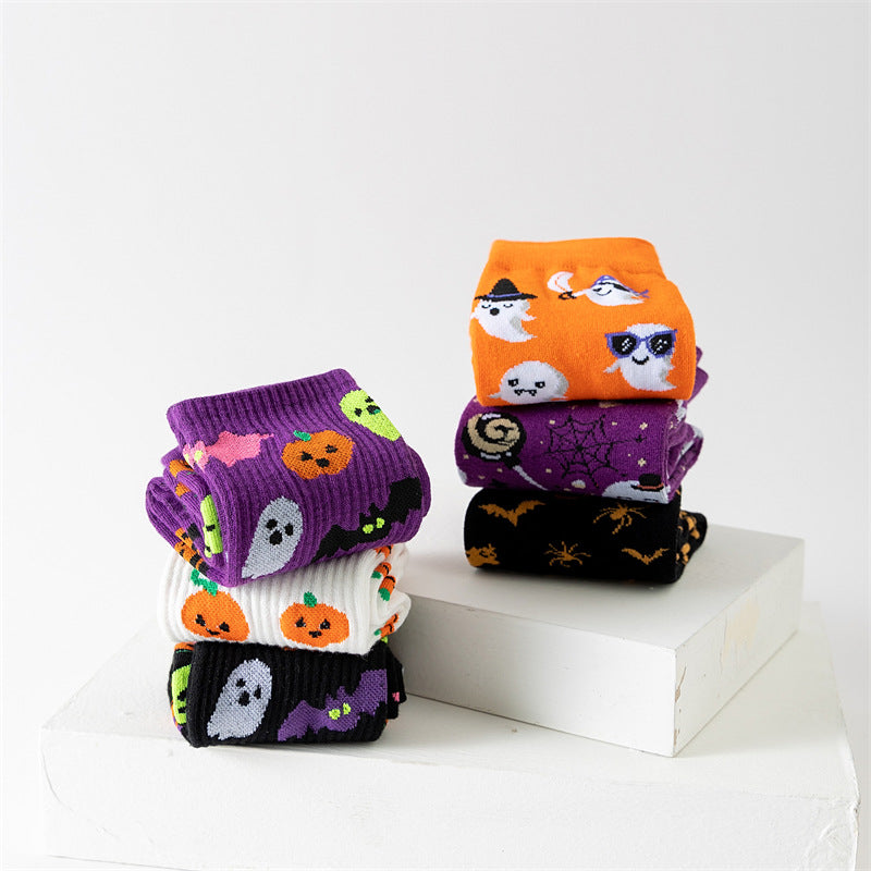Calcetines de tubo con calabaza fantasma de dibujos animados de Halloween