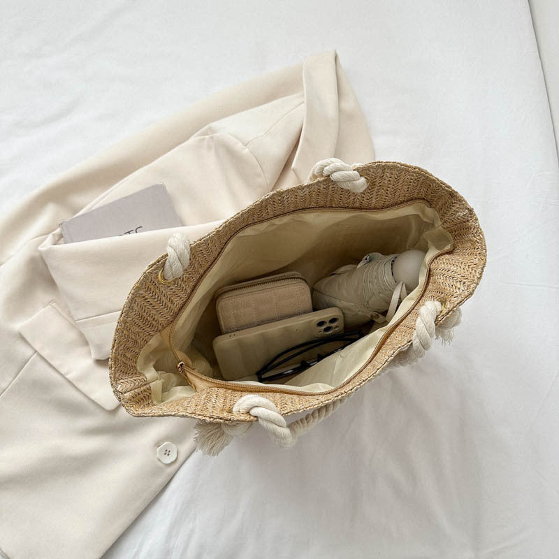 Bolso de hombro de paja tejida de gran capacidad y de moda