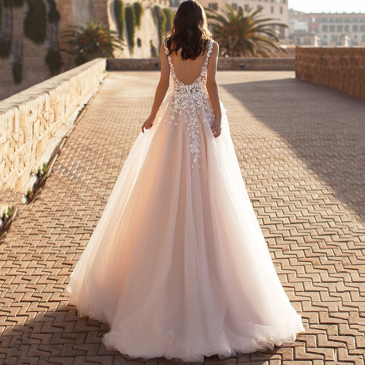 Women Fashion Sexy Elegant Lace Embroidered Deep V-Neck Sleeveless Party Dress